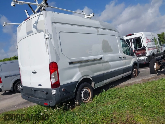 2017 Ford Transit with VIN 1FTYR2XM0HKA58414, listed as a IAAI auction lot 40800755 with 103,205 mi miles and . Bid and sale history available at DreamBid. Image 4.