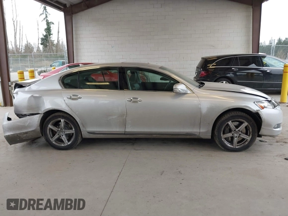 2008 Lexus GS 350 z VIN JTHCE96S580021609, wystawiony jako IAAI lot #41844317 z przebiegiem 106 029 mil mil oraz . Historia ofert i sprzedaży dostępna na DreamBid. Obrazek 13.
