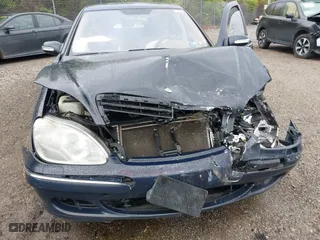 2006 Mercedes-Benz S-Class 3.7L with VIN WDBNF67J36A484169, listed as a IAAI auction lot 42021582 with 138,406 mi miles. Bid and sale history available at carsss.com. Image 6.