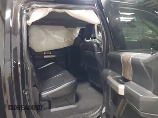 2019 Ford F-250 XL z VIN 1FT7W2BT9KEG37734, wystawiony jako IAAI lot #42042880 z przebiegiem 119 771 mil mil oraz . Historia ofert i sprzedaży dostępna na DreamBid. Obrazek 8.