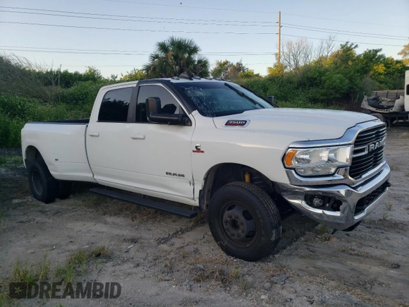 2020 Ram 3500 Big Horn with VIN 3C63RRHL9LG155014, listed as a Copart auction lot 72719074 with 237,238 mi miles and Clean Title. Bid and sale history available at carsss.com. Image 4.