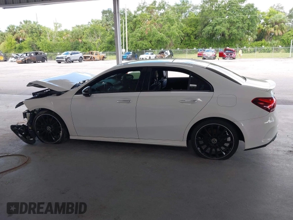 2021 Mercedes-Benz A 220 with VIN W1K3G4EB8MJ267581, listed as a IAAI auction lot 42561173 with 56,608 mi miles and . Bid and sale history available at DreamBid. Image 14.