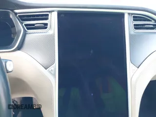 2017 Tesla Model S 60 with VIN 5YJSA1E14HF199130, listed as a IAAI auction lot 42544333 with 72,858 mi miles and . Bid and sale history available at DreamBid. Image 15.