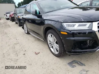 2020 Audi Q5 Premium Plus with VIN WA1BNAFY2L2104053, listed as a Copart auction lot 53762532 with 20,405 mi miles. Bid and sale history available at carsss.com. Image 9.