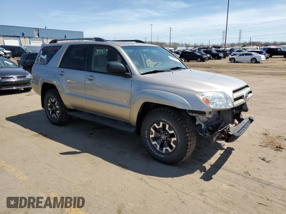 2004 Toyota 4Runner SR5 with VIN JTEBU14R540039339, listed as a Copart auction lot 54225685 with 220,937 mi miles and Clean Title. Bid and sale history available at DreamBid. Image 4.