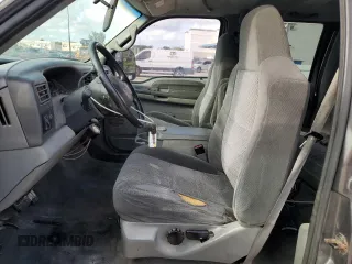 2002 Ford F-250 XL with VIN 1FTNW20F12EB93947, listed as a Copart auction lot 77836054 with 322,030 mi miles and Salvage Title. Bid and sale history available at DreamBid. Image 7.