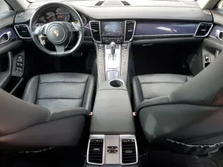 2011 Porsche Panamera with VIN WP0AA2A79BL011198, listed as a Copart auction lot 48424925 with 103,223 mi miles and Clean Title. Bid and sale history available at carsss.com. Image 8.