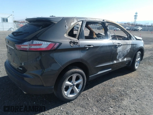 2020 Ford Edge SE z VIN 2FMPK3G92LBB18032, wystawiony jako IAAI lot #38222784 z przebiegiem Nie podano mil oraz . Historia ofert i sprzedaży dostępna na DreamBid. Obrazek 4.