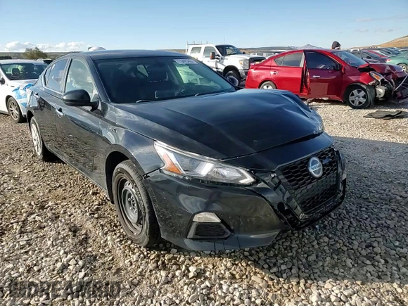 2019 Nissan Altima 2.5 S with VIN 1N4BL4BW0KN327258, listed as a Copart auction lot 78495464 with 111,813 mi miles and Salvage Title. Bid and sale history available at carsss.com. Image 14.