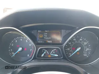 2015 Ford Focus SE with VIN 1FADP3F24FL313640, listed as a IAAI auction lot 41651845 with 146,390 mi miles. Bid and sale history available at carsss.com. Image 7.