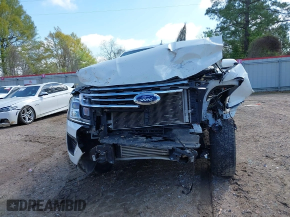 2021 Ford Expedition Max XLT z VIN 1FMJK1HT3MEA20184, wystawiony jako IAAI lot #41858965 z przebiegiem 50 548 mil mil oraz . Historia ofert i sprzedaży dostępna na DreamBid. Obrazek 12.