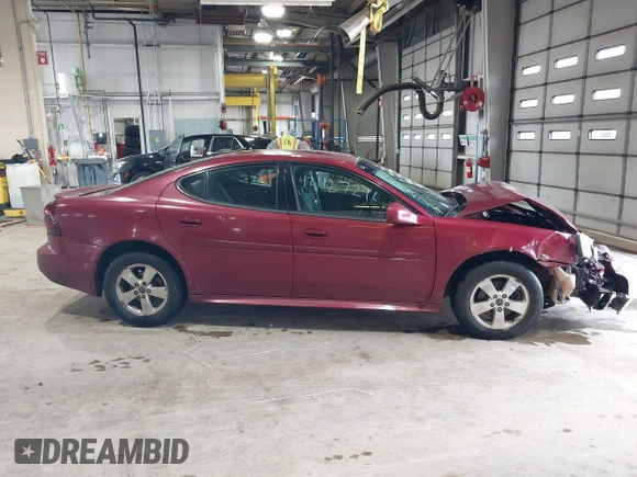 2005 Pontiac Grand Prix z VIN 2G2WP522251285110, wystawiony jako IAAI lot #42112729 z przebiegiem 166 328 mil mil oraz . Historia ofert i sprzedaży dostępna na DreamBid. Obrazek 13.