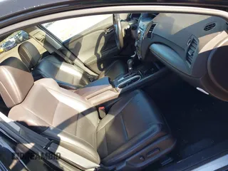 2017 Acura RDX with VIN 5J8TB4H33HL010675, listed as a IAAI auction lot 42178842 with Not provided miles and . Bid and sale history available at DreamBid. Image 5.
