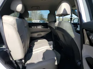 2019 Kia Sorento EX z VIN 5XYPHDA54KG533829, wystawiony jako Copart lot #52804435 z przebiegiem 121 139 mil mil oraz Szkoda całkowita • Salvage title. Historia ofert i sprzedaży dostępna na DreamBid. Obrazek 11.