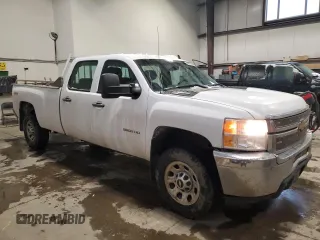 2013 Chevrolet Silverado 3500HD Work Truck with VIN 1GC4KZCG1DF112074, listed as a Copart auction lot 83610144 with 155,101 mi miles and Clean Title. Bid and sale history available at carsss.com. Image 4.