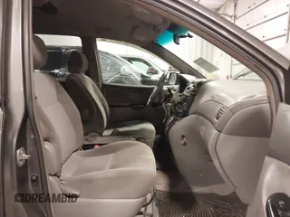 2005 Toyota Sienna CE with VIN 5TDZA23C05S262238, listed as a IAAI auction lot 41732258 with 226,941 mi miles. Bid and sale history available at carsss.com. Image 5.
