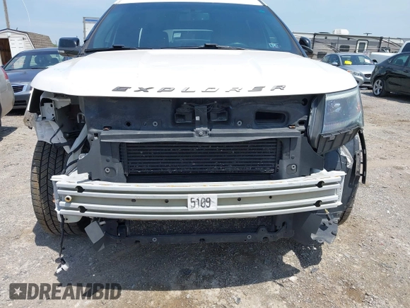 2017 Ford Explorer Sport z VIN 1FM5K8GT6HGA83768, wystawiony jako IAAI lot #42234234 z przebiegiem 82 063 mil mil oraz . Historia ofert i sprzedaży dostępna na DreamBid. Obrazek 6.