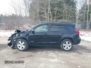 2007 Toyota RAV4 Sport with VIN JTMBK32V176024313, listed as a IAAI auction lot 41879541 with 167,916 mi miles. Bid and sale history available at carsss.com. Image 12.