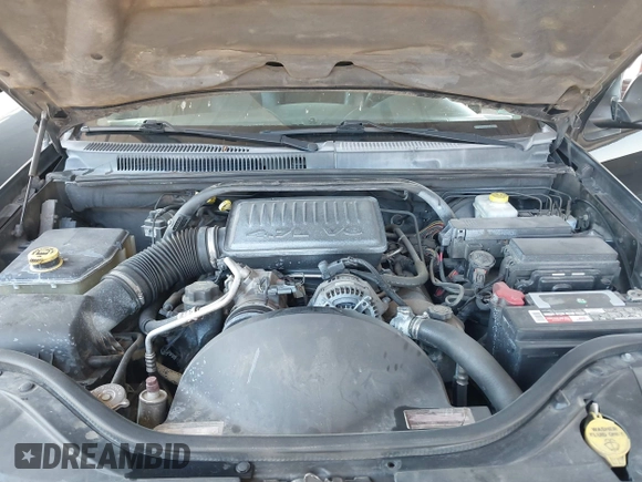 2005 Jeep Grand Cherokee Laredo с VIN 1J8HR48N85C591970, выставлен на аукционе IAAI как лот 42617082 с пробегом 203 104 миль миль и . История ставок и продаж доступна на DreamBid. Изображение 10.