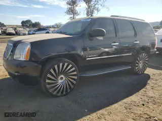 2009 GMC Yukon Denali with VIN 1GKFK03289R220744, listed as a Copart auction lot 78899034 with 164,935 mi miles and Clean Title. Bid and sale history available at carsss.com. Image 1.