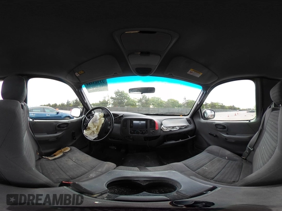 2002 Ford F-150 XL с VIN 1FTRX17242NB23323, выставлен на аукционе IAAI как лот 42363484 с пробегом Не указан миль и . История ставок и продаж доступна на DreamBid. Изображение 18.
