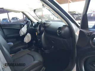 2014 MINI Countryman S with VIN WMWZC3C56EWP27328, listed as a IAAI auction lot 42187458 with 140,616 mi miles and . Bid and sale history available at DreamBid. Image 5.