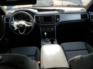 2020 Volkswagen Atlas S z VIN 1V2GC2CA9LC203783, wystawiony jako Copart lot #65837433 z przebiegiem 32 807 mil mil oraz . Historia ofert i sprzedaży dostępna na DreamBid. Obrazek 8.
