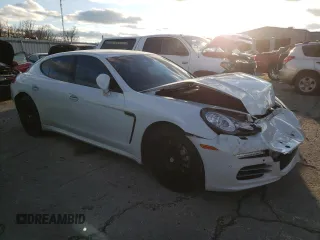 2016 Porsche Panamera 4S z VIN WP0AB2A75GL050665, wystawiony jako Copart lot #71320672 z przebiegiem 52 844 mil mil oraz . Historia ofert i sprzedaży dostępna na DreamBid. Obrazek 4.