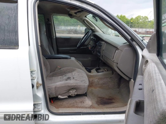 2003 Dodge Durango SLT z VIN 1D4HS48N63F597227, wystawiony jako IAAI lot #42376919 z przebiegiem 291 371 mil mil oraz . Historia ofert i sprzedaży dostępna na DreamBid. Obrazek 5.
