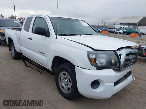 2010 Toyota Tacoma z VIN 5TETX4CN2AZ715385, wystawiony jako IAAI lot #42184905 z przebiegiem 209 078 mil mil oraz . Historia ofert i sprzedaży dostępna na DreamBid. Obrazek 1.