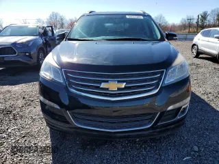 2017 Chevrolet Traverse LT with VIN 1GNKRHKD2HJ113507, listed as a Copart auction lot 50257365 with 212,590 mi miles and Clean Title. Bid and sale history available at DreamBid. Image 5.