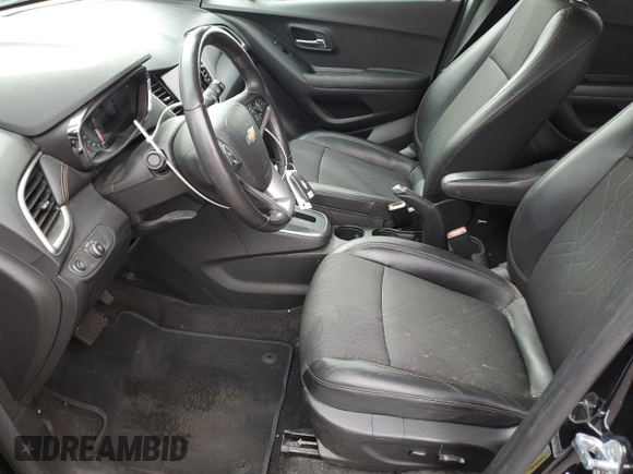 2022 Chevrolet Trax LT with VIN KL7CJPSM2NB568066, listed as a Copart auction lot 48256035 with 25,806 mi miles and Salvage Title. Bid and sale history available at carsss.com. Image 7.
