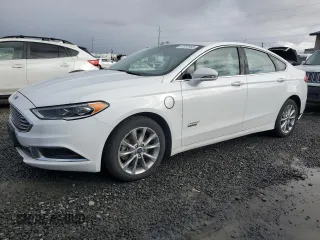 2018 Ford Fusion Energi SE with VIN 3FA6P0PU7JR281431, listed as a Copart auction lot 47287995 with 97,827 mi miles and Clean Title. Bid and sale history available at carsss.com. Image 1.