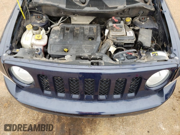 2017 Jeep Patriot Sport z VIN 1C4NJPBB9HD132138, wystawiony jako Copart lot #44538625 z przebiegiem 152 714 mil mil oraz Szkoda całkowita • Salvage title. Historia ofert i sprzedaży dostępna na DreamBid. Obrazek 12.