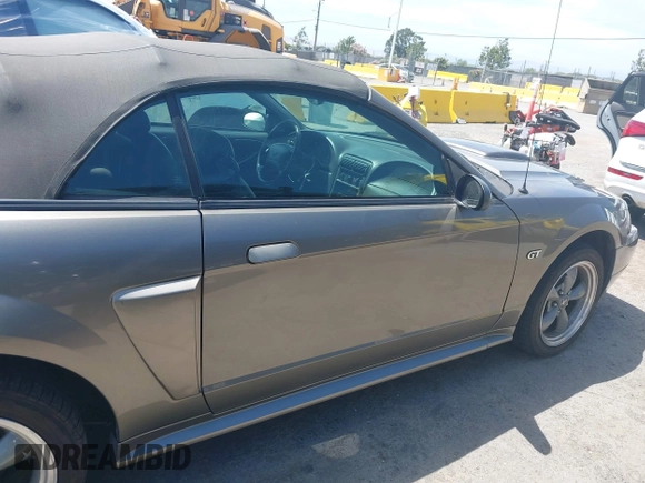 2002 Ford Mustang GT Deluxe with VIN 1FAFP45X02F157407, listed as a IAAI auction lot 42628017 with 104,068 mi miles and . Bid and sale history available at DreamBid. Image 13.