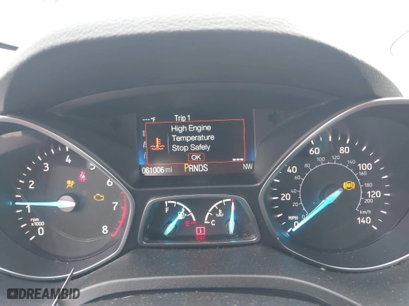 2018 Ford Escape SE with VIN 1FMCU0GD1JUB03329, listed as a IAAI auction lot 41040155 with 61,006 mi miles. Bid and sale history available at carsss.com. Image 7.