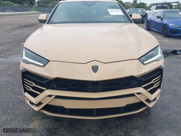 2022 Lamborghini Urus with VIN ZPBUA1ZL3NLA18265, listed as a IAAI auction lot 40675659 with 46,439 mi miles. Bid and sale history available at carsss.com. Image 12.