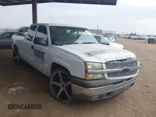2005 Chevrolet Silverado 1500 LS with VIN 1GCEC19VX5Z321239, listed as a IAAI auction lot 41572046 with 346,948 mi miles and . Bid and sale history available at DreamBid. Image 1.