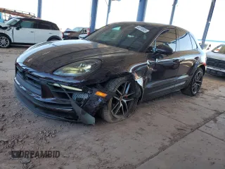 2023 Porsche Macan S z VIN WP1AG2A57PLB40270, wystawiony jako Copart lot #46316695 z przebiegiem 12 665 mil mil oraz Szkody całkowita. Historia ofert i sprzedaży dostępna na DreamBid. Obrazek 1.