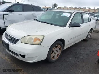 2006 Chevrolet Malibu LT w/0LT with VIN 1G1ZT51F06F179878, listed as a IAAI auction lot 41516639 with 172,190 mi miles. Bid and sale history available at carsss.com. Image 2.