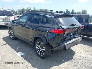 2025 Toyota Corolla Cross XLE with VIN 7MUDAABG4SV132327, listed as a IAAI auction lot 42500170 with 1,011 mi miles and . Bid and sale history available at DreamBid. Image 3.