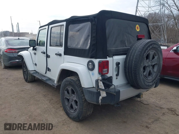 2014 Jeep Wrangler Unlimited Sahara with VIN 1C4BJWEGXEL326585, listed as a IAAI auction lot 41712047 with 155,973 mi miles. Bid and sale history available at carsss.com. Image 3.