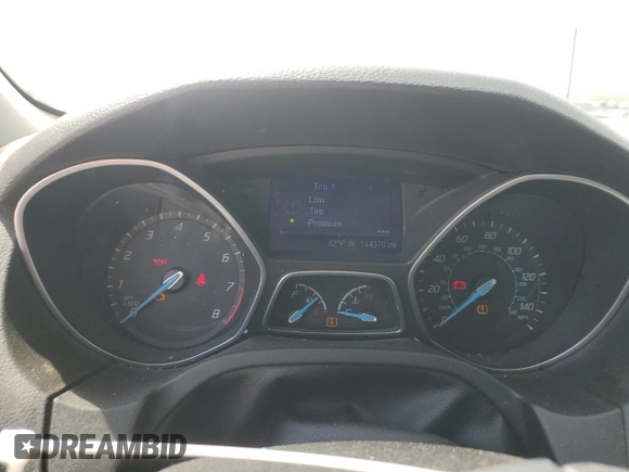 2013 Ford Focus SE z VIN 1FADP3F2XDL258267, wystawiony jako Copart lot #51500095 z przebiegiem 144 370 mil mil oraz Tytuł czysty. Historia ofert i sprzedaży dostępna na DreamBid. Obrazek 9.
