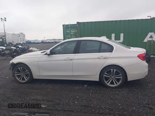 2017 BMW 3 Series 330i xDrive with VIN WBA8D9G39HNU63519, listed as a IAAI auction lot 42330597 with 80,498 mi miles and . Bid and sale history available at DreamBid. Image 14.