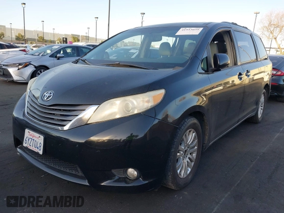 2013 Toyota Sienna XLE AAS with VIN 5TDYK3DC2DS292627, listed as a IAAI auction lot 41953059 with 186,007 mi miles and . Bid and sale history available at DreamBid. Image 2.