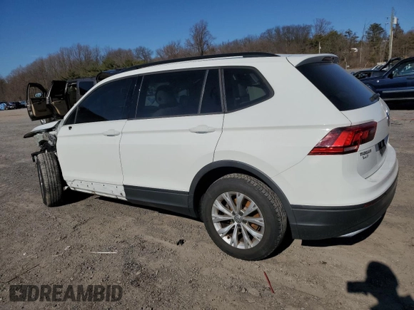 2018 Volkswagen Tiguan S z VIN 3VV0B7AX6JM055941, wystawiony jako Copart lot #47583005 z przebiegiem 99 744 mil mil oraz Szkoda całkowita • Salvage title. Historia ofert i sprzedaży dostępna na DreamBid. Obrazek 2.