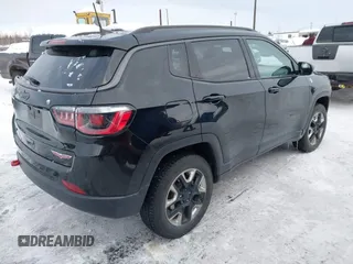 2018 Jeep Compass Trailhawk with VIN 3C4NJDDB3JT450932, listed as a IAAI auction lot 41616316 with 107,198 mi miles and . Bid and sale history available at DreamBid. Image 4.
