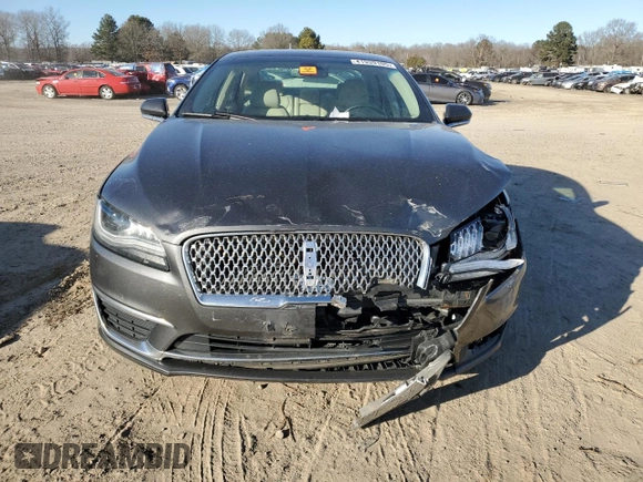 2019 Lincoln MKZ Standard with VIN 3LN6L5A93KR607763, listed as a Copart auction lot 41939105 with 81,256 mi miles and Salvage Title. Bid and sale history available at carsss.com. Image 5.