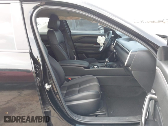 2023 Mazda CX-50 S Preferred Plus z VIN 7MMVABCM3PN148962, wystawiony jako IAAI lot #42388983 z przebiegiem 32 197 mil mil oraz . Historia ofert i sprzedaży dostępna na DreamBid. Obrazek 5.