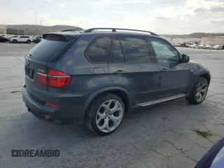 2013 BMW X5 xDrive35i z VIN 5UXZV4C54D0B14923, wystawiony jako Copart lot #50929385 z przebiegiem 249 533 mil mil oraz Tytuł czysty. Historia ofert i sprzedaży dostępna na DreamBid. Obrazek 3.